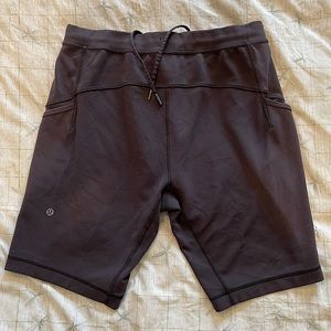 Lululemon Mens Compression Shorts M Black